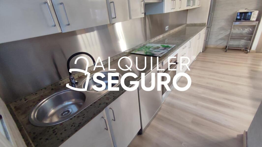 Inmueble en Calle Alcorisa , MADRID