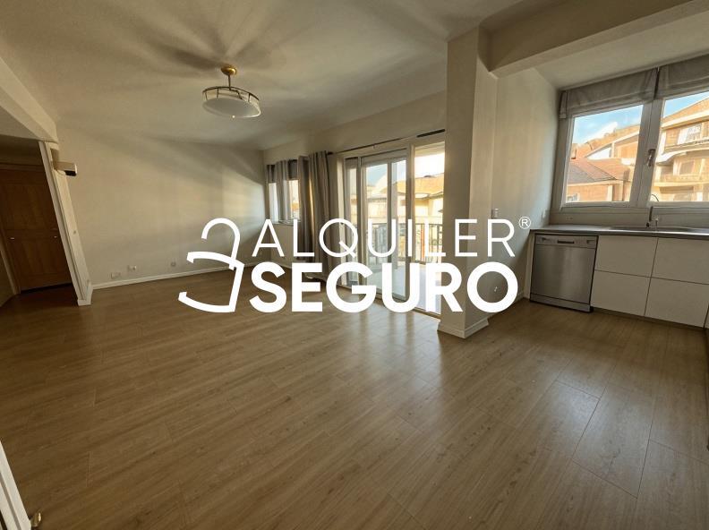 Inmueble en Calle de Clara Del Rey, MADRID