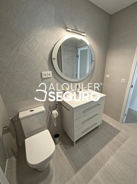 Inmueble en Calle de Clara Del Rey, MADRID