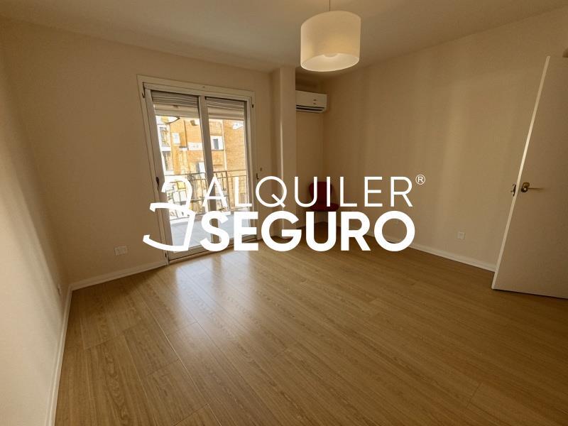 Inmueble en Calle de Clara Del Rey, MADRID