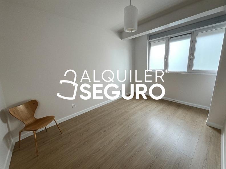 Inmueble en Calle de Clara Del Rey, MADRID