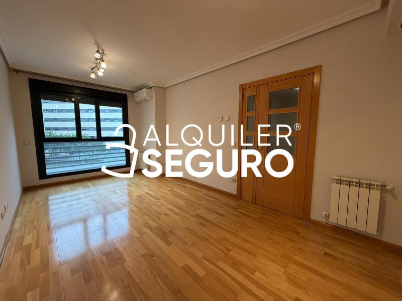 Inmueble en Avenida de La Gavia, MADRID