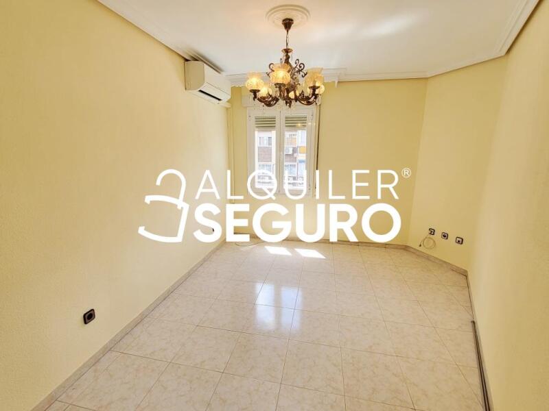 Piso en Calle Reyes Católicos, MÓSTOLES MADRID