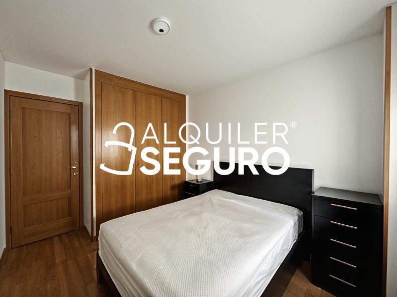 Inmueble en Calle Doctor Jose Maria Poveda , MADRID