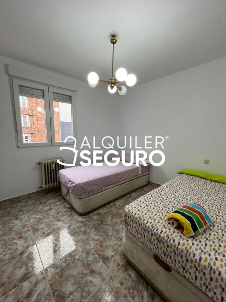 Inmueble en Calle Villa de arbancón, MADRID