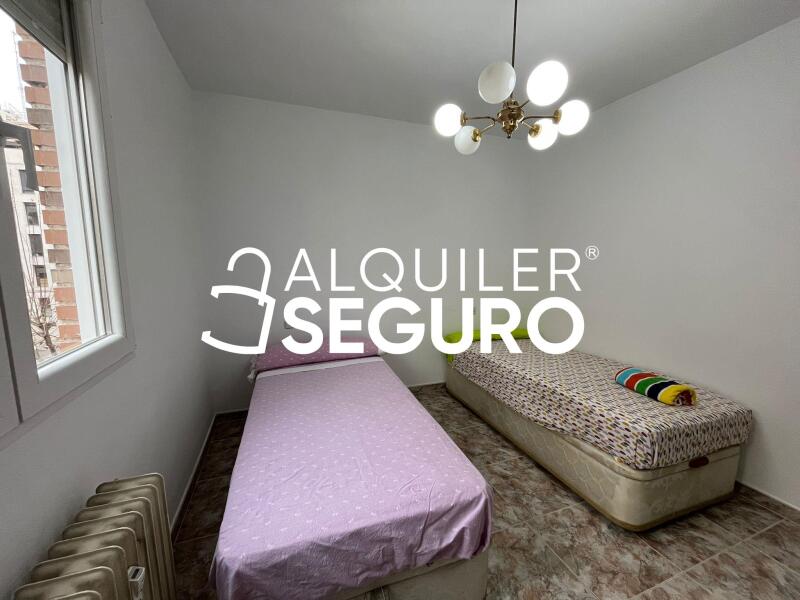 Inmueble en Calle Villa de arbancón, MADRID