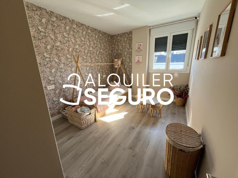 Inmueble en Calle Miguel Lopez de Legazpi, MADRID