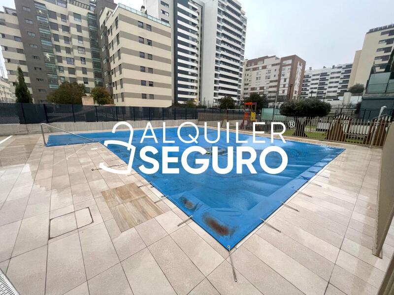 Inmueble en Calle de Josefina Aldecoa, MADRID