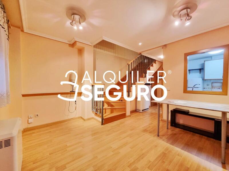 Inmueble en Calle Doctor Jose Maria Poveda , MADRID