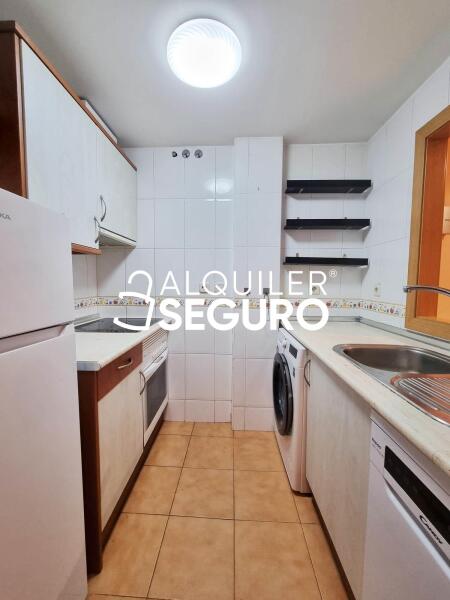 Inmueble en Calle Doctor Jose Maria Poveda , MADRID