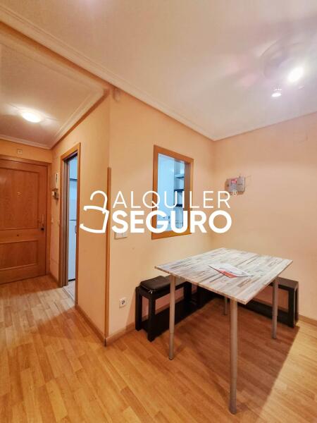 Inmueble en Calle Doctor Jose Maria Poveda , MADRID