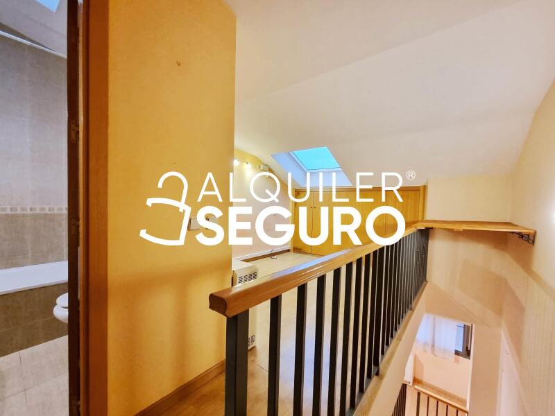 Inmueble en Calle Doctor Jose Maria Poveda , MADRID