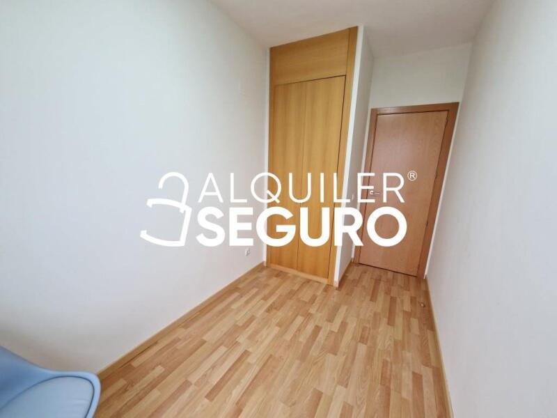 Inmueble en Calle del Tilo, MADRID