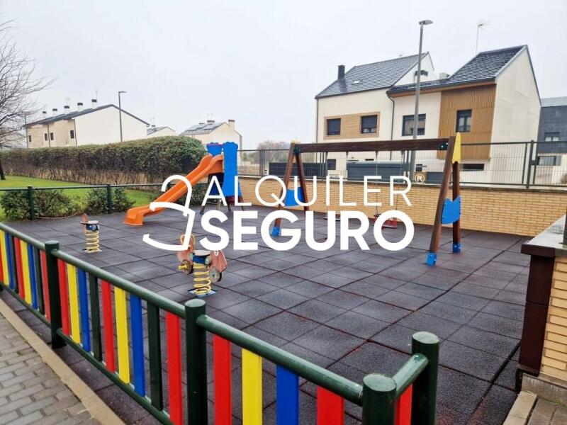 Inmueble en Calle del Tilo, MADRID