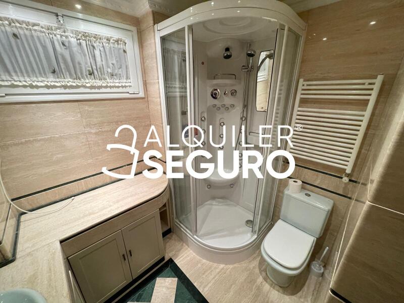 Inmueble en Calle de Fco. Largo Caballero, MADRID