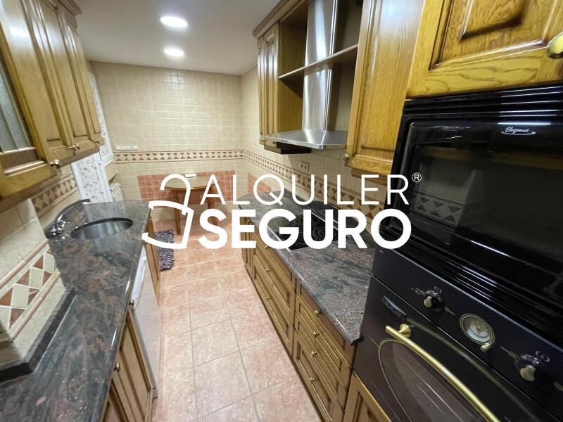 Inmueble en Calle de Fco. Largo Caballero, MADRID