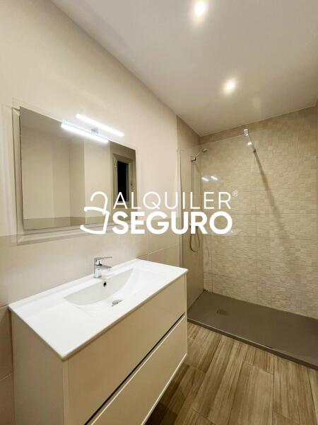 Inmueble en Calle de Santa Engracia, MADRID