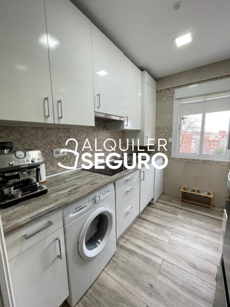 Inmueble en Calle Caramuel, MADRID