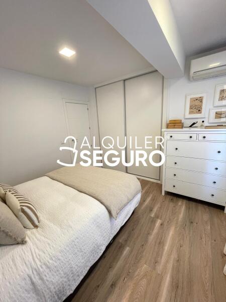 Inmueble en Calle Caramuel, MADRID