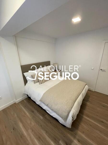 Inmueble en Calle Caramuel, MADRID