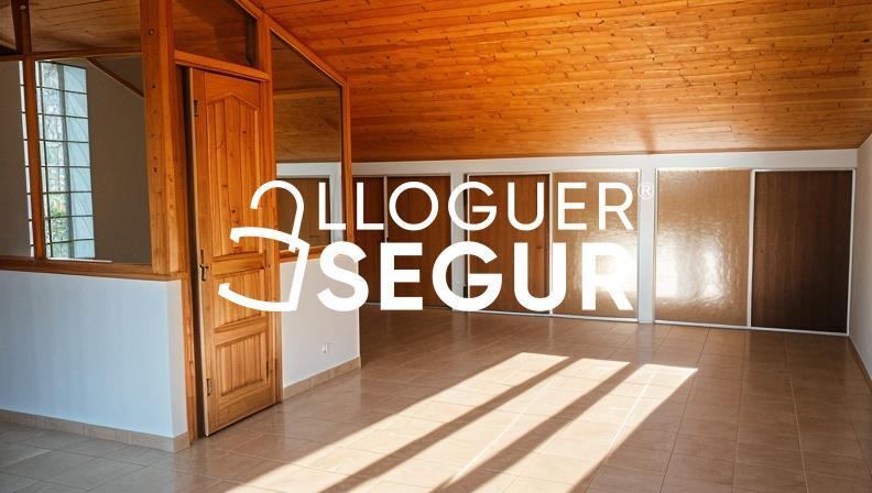 Inmueble en Calle Les Gatoses, BARCELONA