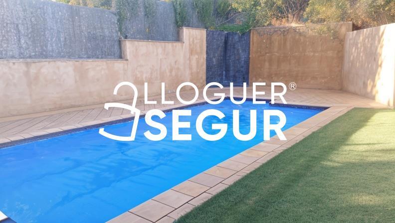 Inmueble en Calle Les Gatoses, BARCELONA