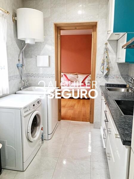 Apartment - 2 bed, 120m² in MADRID - Image 4