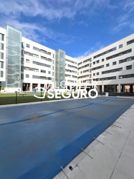 Inmueble en Avenida Vicente Ferrer, MADRID