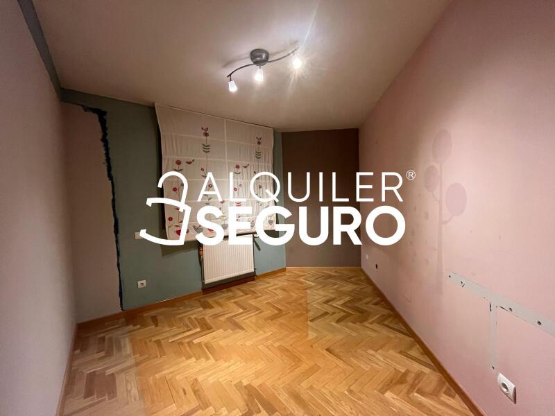 Inmueble en Calle  Antonio Gades, MADRID