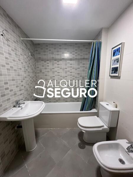 Inmueble en Calle  Antonio Gades, MADRID