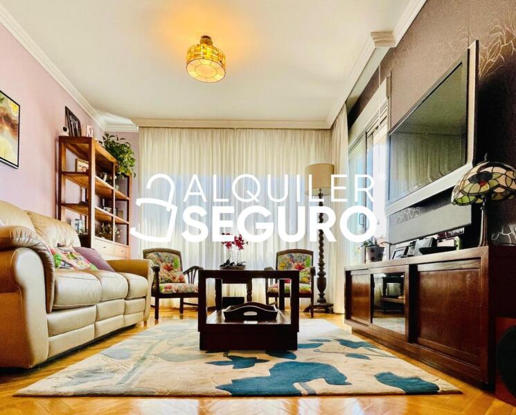 Inmueble en Calle  Antonio Gades, MADRID