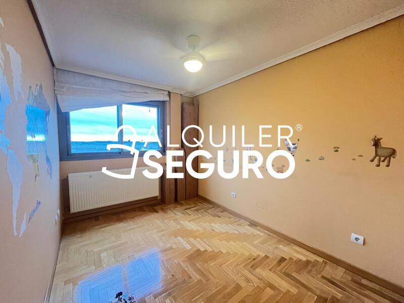 Inmueble en Calle  Antonio Gades, MADRID