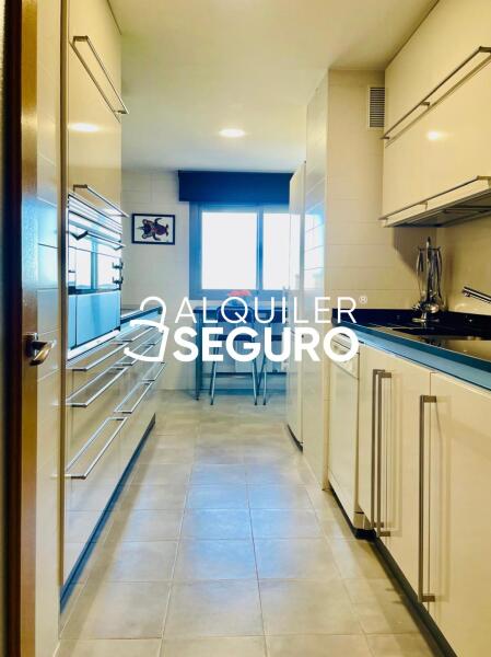 Inmueble en Calle  Antonio Gades, MADRID