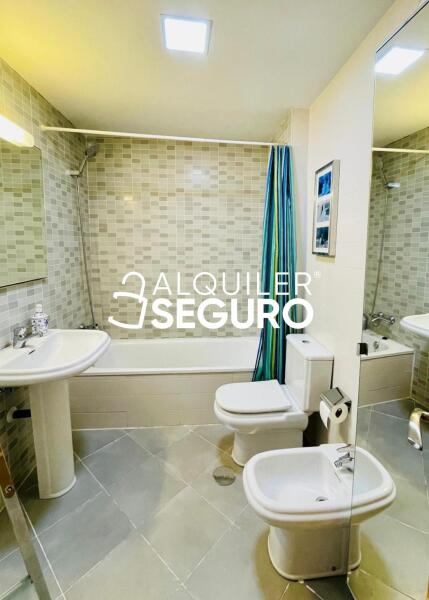 Inmueble en Calle  Antonio Gades, MADRID