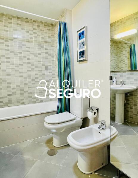 Inmueble en Calle  Antonio Gades, MADRID