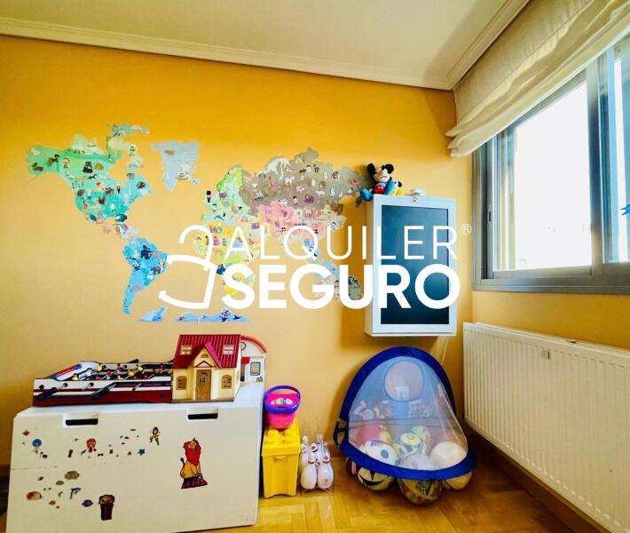 Inmueble en Calle  Antonio Gades, MADRID