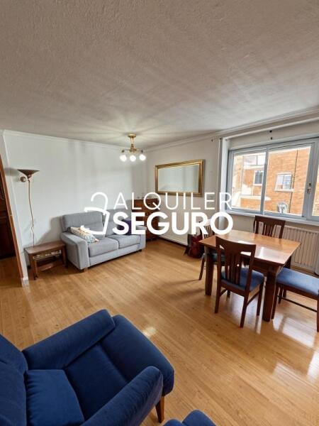 Inmueble en Calle de Cartaya, MADRID