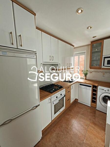 Inmueble en Calle de Cartaya, MADRID