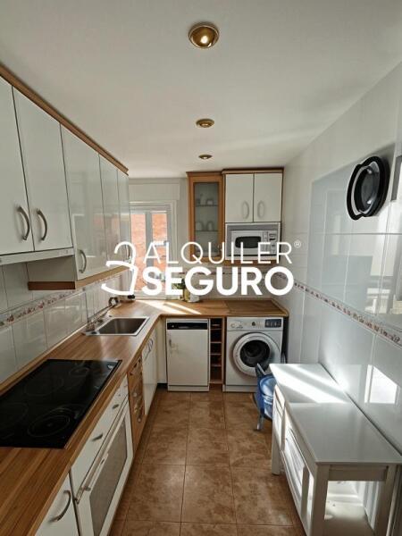 Inmueble en Calle de Cartaya, MADRID