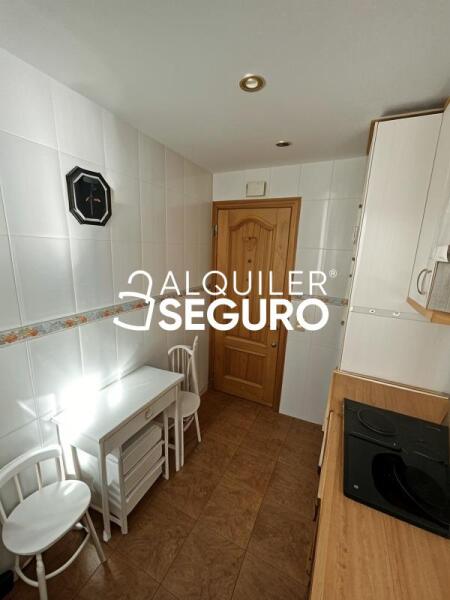 Inmueble en Calle de Cartaya, MADRID