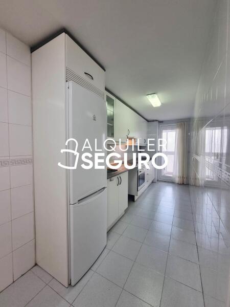 Inmueble en Avenida Isabel de Farnesio, MADRID