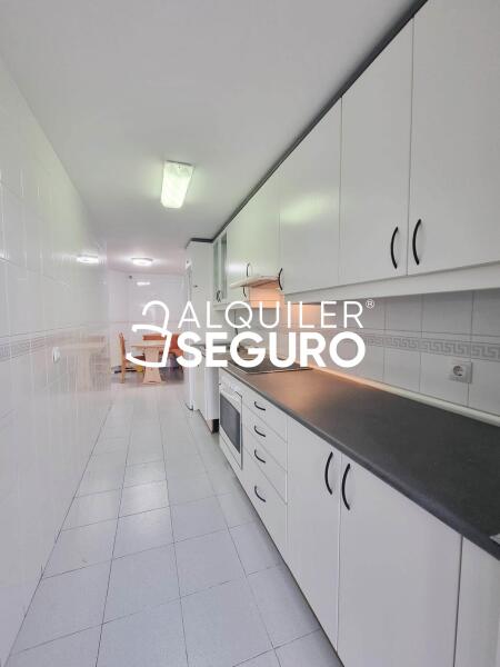 Inmueble en Avenida Isabel de Farnesio, MADRID