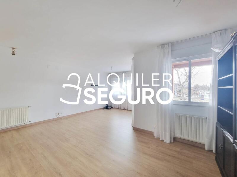 Inmueble en Avenida Isabel de Farnesio, MADRID