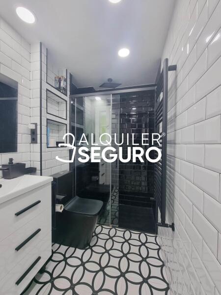 Inmueble en Calle Siete Picos, MADRID