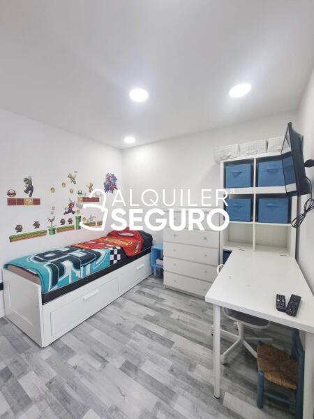 Inmueble en Calle Siete Picos, MADRID