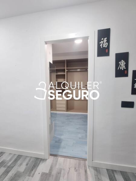 Inmueble en Calle Siete Picos, MADRID