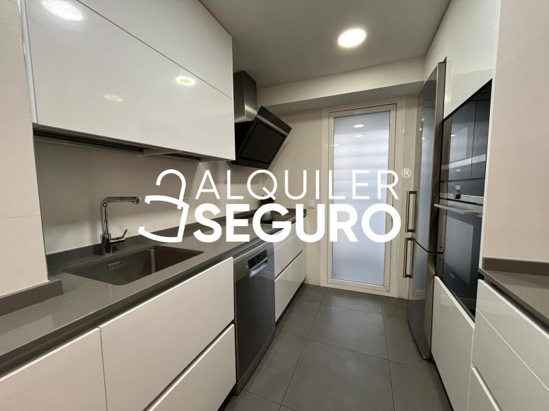 Inmueble en Calle Embalse de Valmayor, MADRID