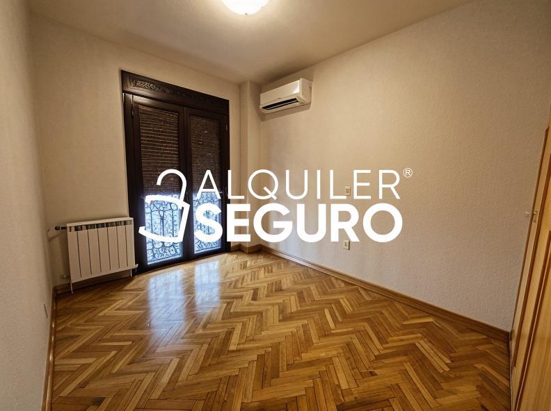 Inmueble en Calle Ibiza, MADRID