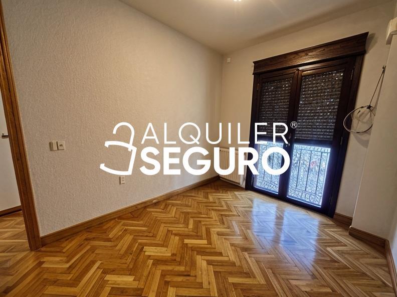 Inmueble en Calle Ibiza, MADRID