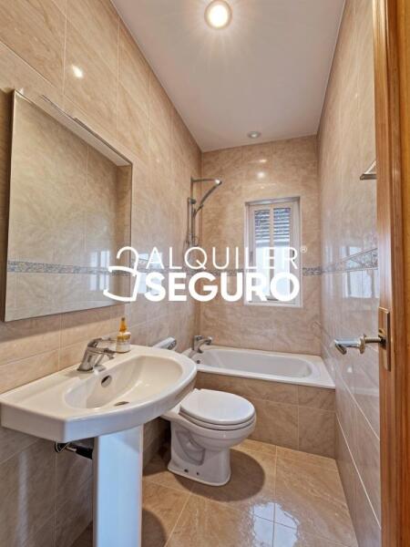 Inmueble en Carretera Valdemorrillo, MADRID